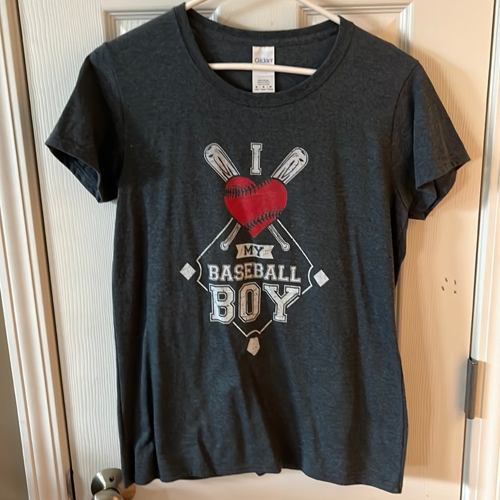 I Heart My Baseball Boy T-shirt ladies Med baseball bats diamond new shortsleeve